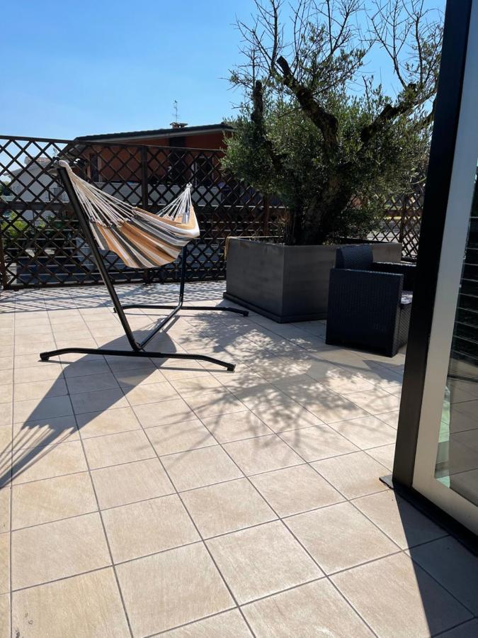 La Terrazza Sul Lago بسكييرا ديل غاردا المظهر الخارجي الصورة